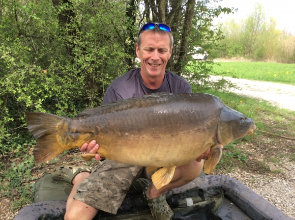 Gary Hartnell: 42lb