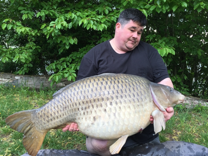 Dan Jarvis: 49lb 10oz 