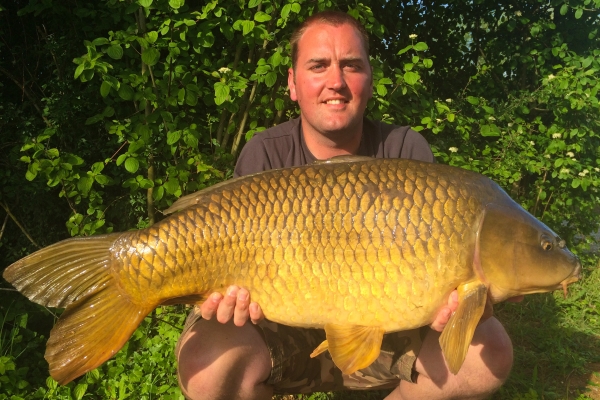 Dan Woodward: 33lb