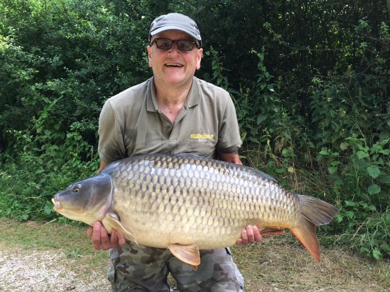 Tony Baker: 49lb