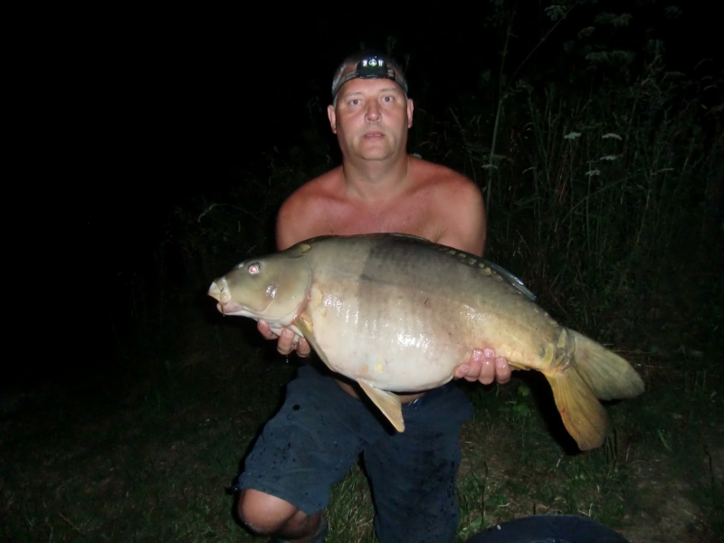 Carl Moss: 33lb