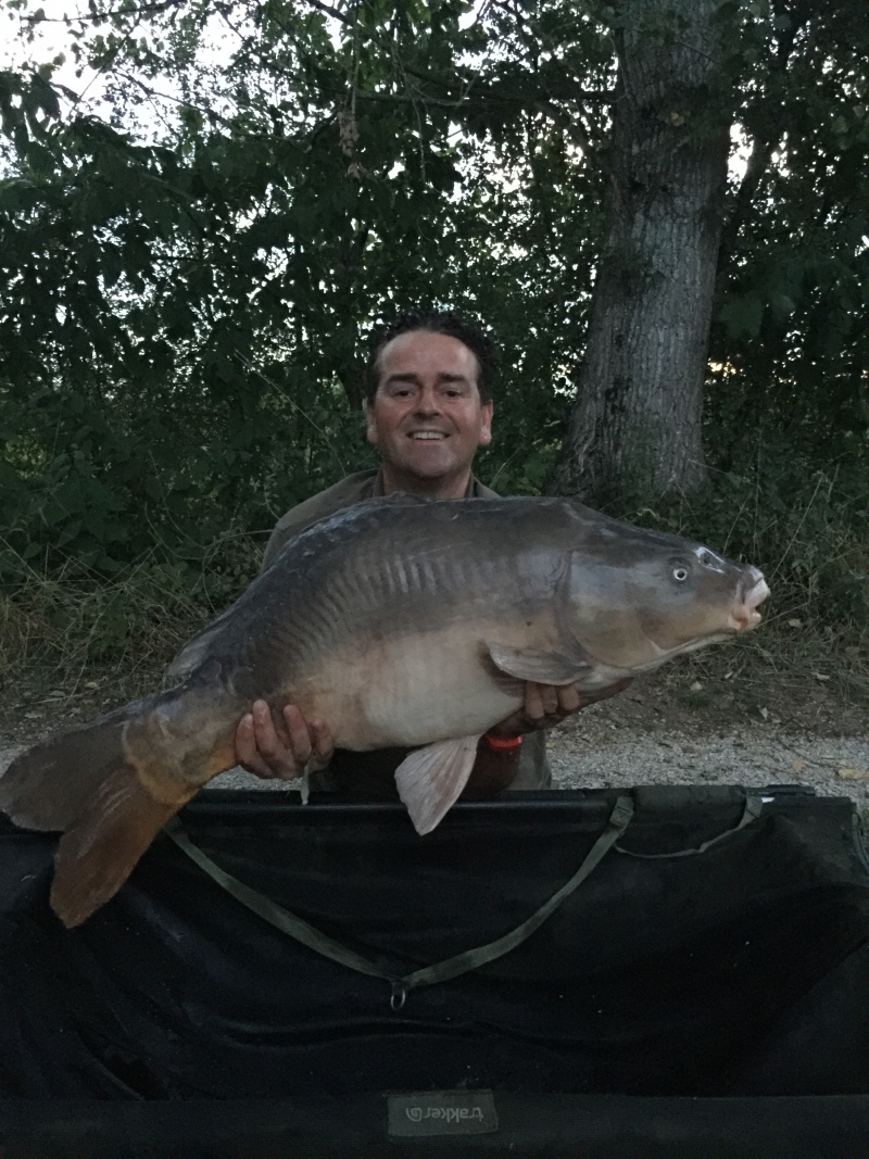 Dean Steele: 37lb