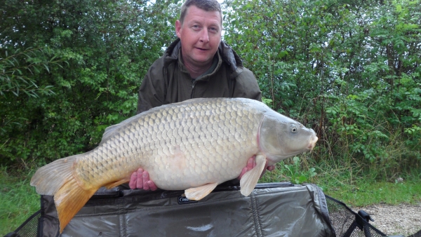 Russle Staines: 53lb