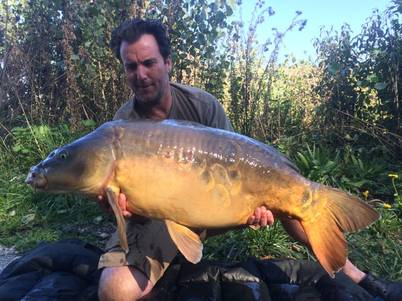 Alan Perry: 42lb