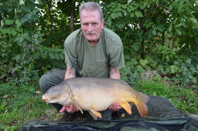 Mick Carter: 49lb