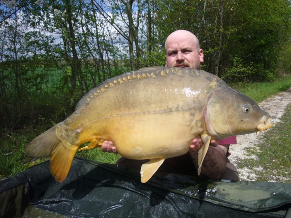 Danny Richards: 44lb