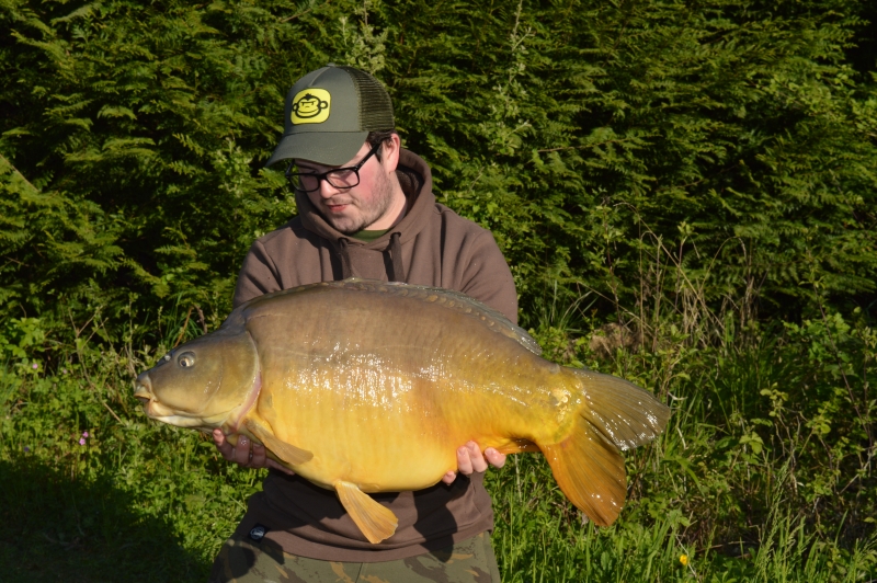 Adam Bentley: 34lb