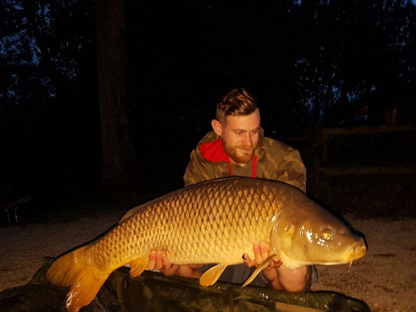 Chris Smithies: 32lb