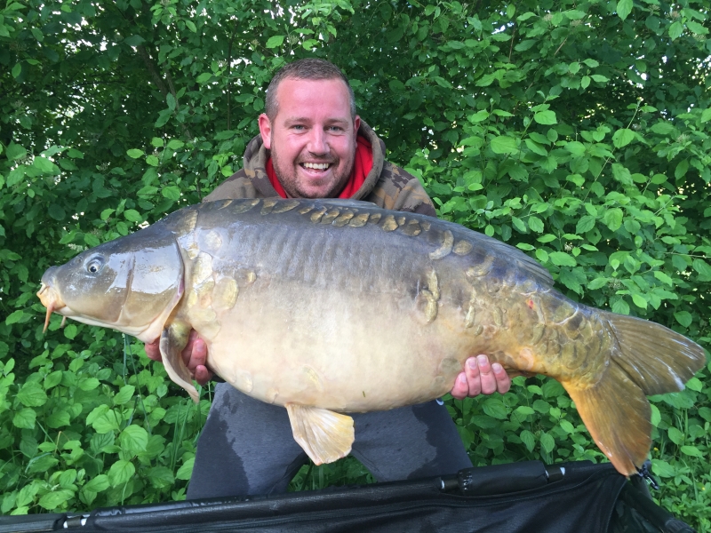 Colin Robertson: 41lb