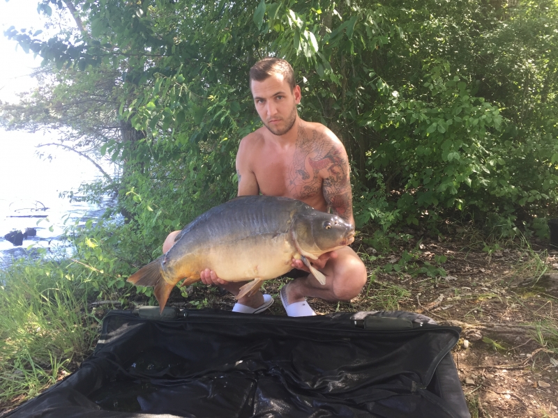 Warren Buckley: 32lb