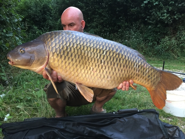 Paul Darrell: 44lb