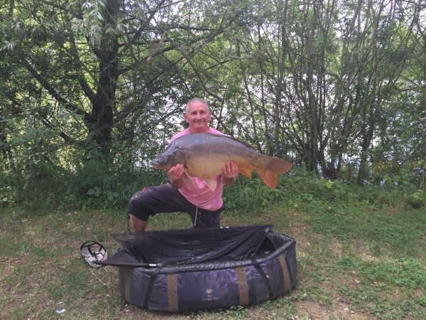 Dave Jarrett: 28lb