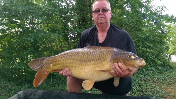 Barry Humphrey: 44lb