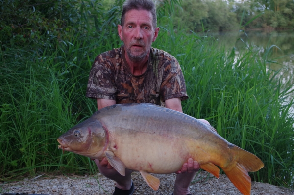 Nick Wills: 28lb