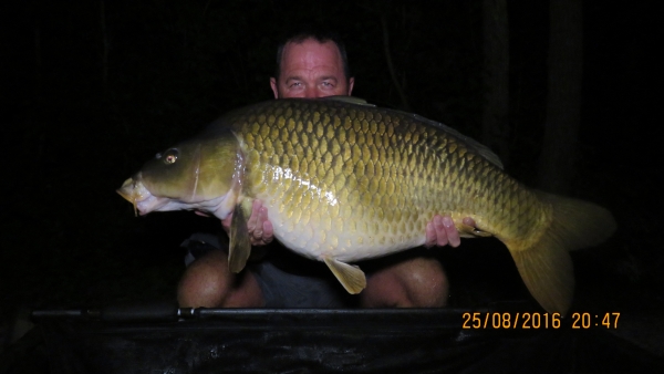 Lee Moore: 44lb