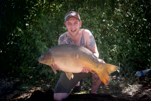 Paul Astbury: 27lb