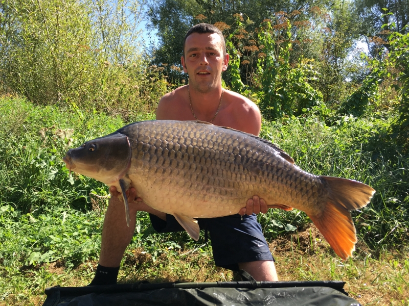 Alex Munn: 49lb