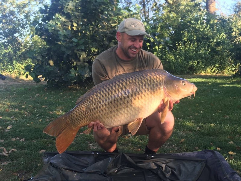 Adam Hicks: 42lb