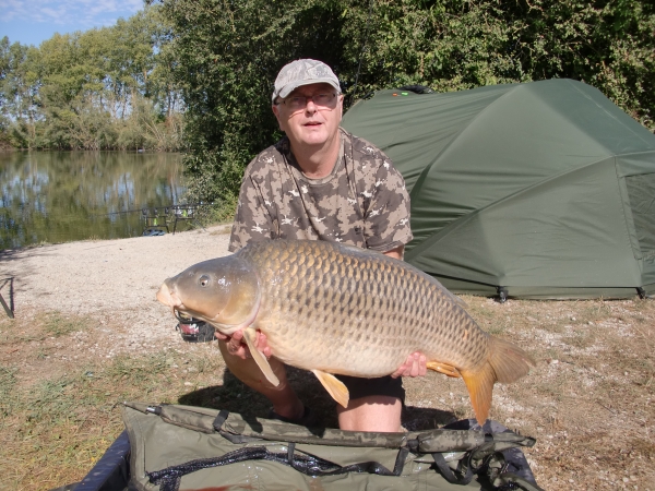 Steve Roberts: 42lb