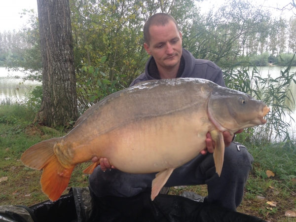 Ashley Burrows: 47lb