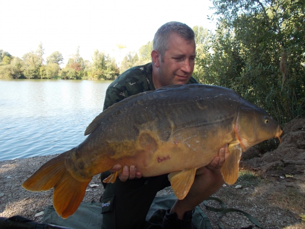 Jeff Brooks: 32lb