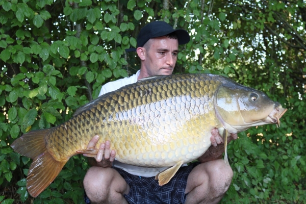 Pat Ruder: 49lb