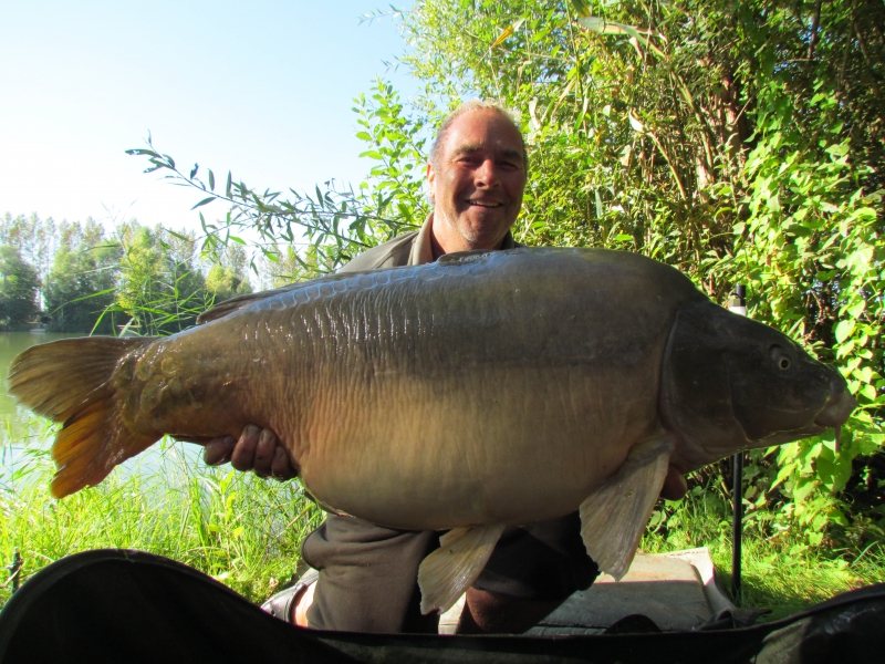 N. Knight: 48lb