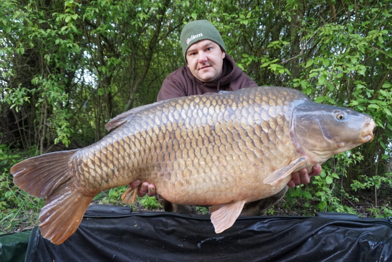 Brian Warwick: 51lb