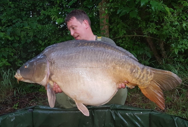 Lee Moore: 52lb