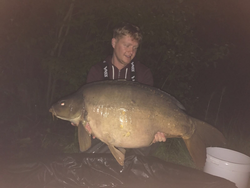 Lewis Brighton: 48lb