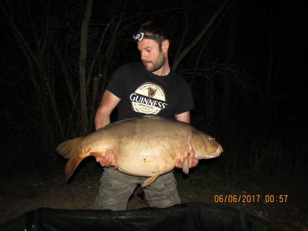 Adam Eirington: 44lb