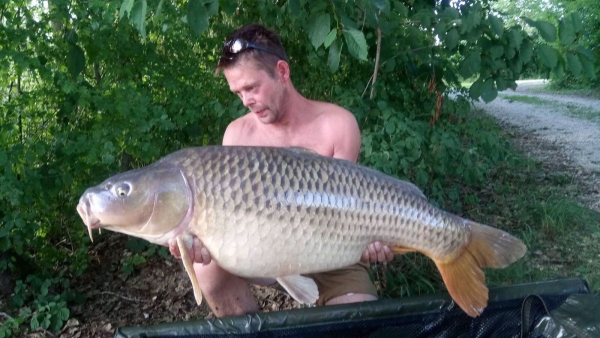 Paul White: 44lb