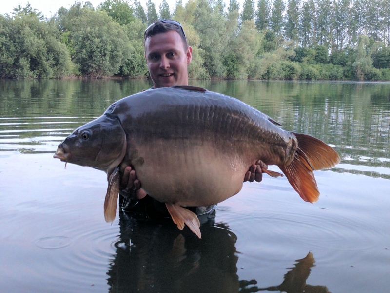 Dean Owens: 47lb