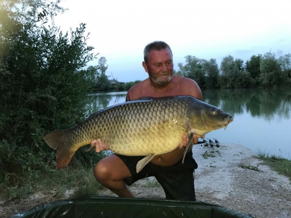 Colin Armitage: 46lb