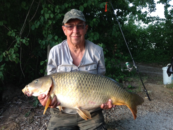 Reg Mills: 36lb