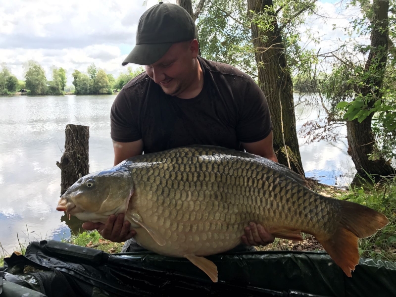 Colin Sadler: 58lb