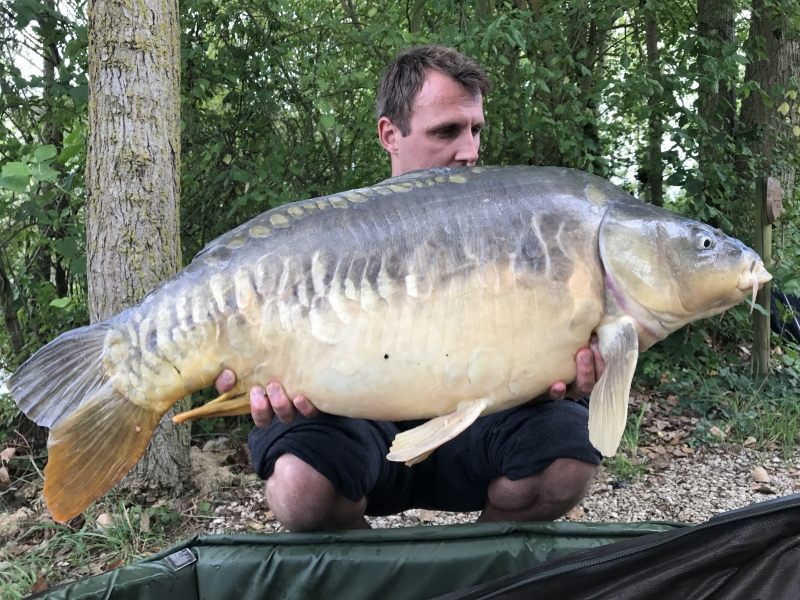 Luke Hammett: 37lb