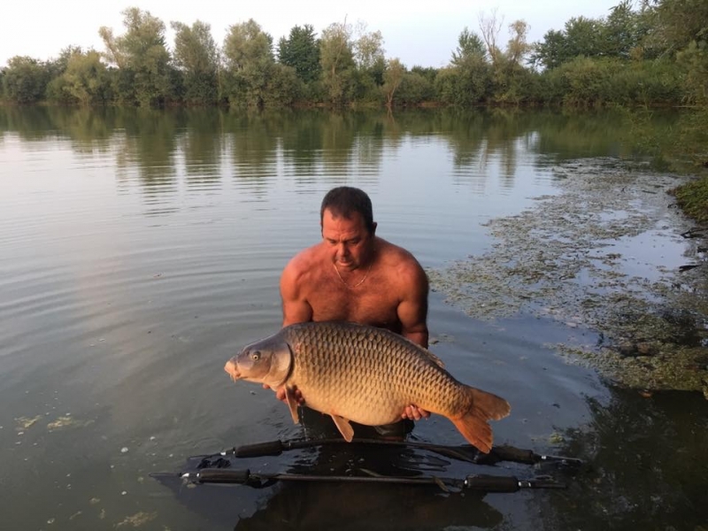 Lee Moore: 51lb