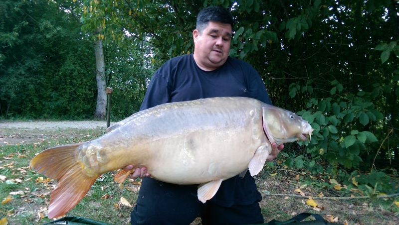 Dan Jarvis: 42lb