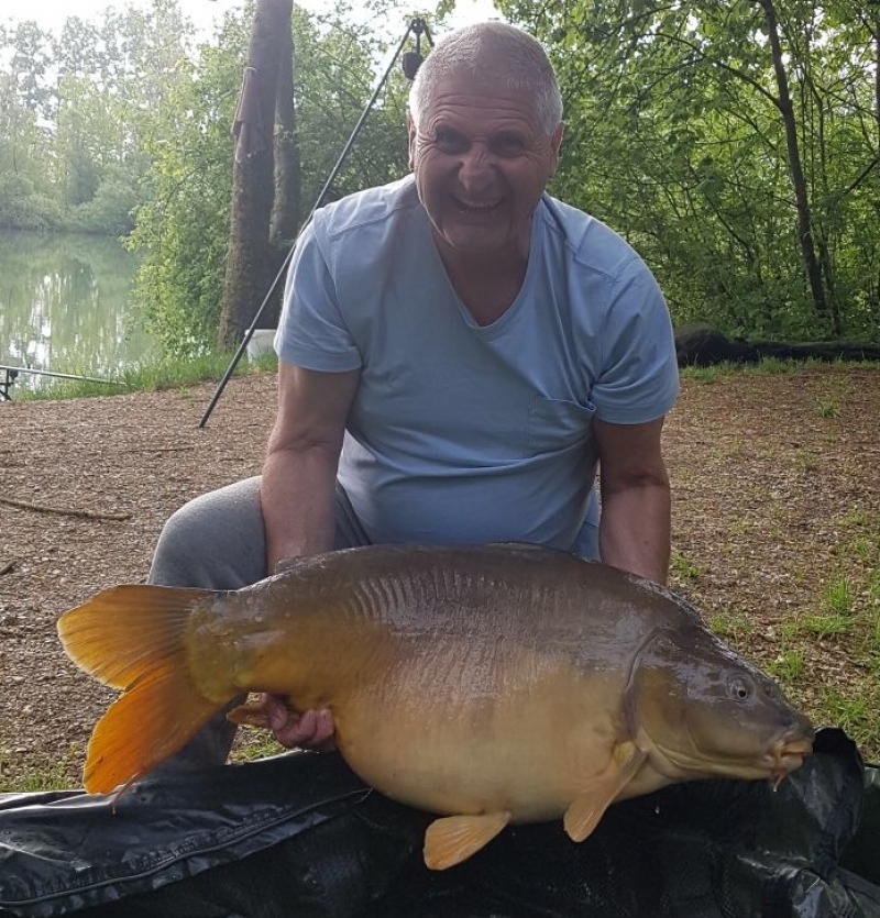 Stewart Collins 39lb14oz 