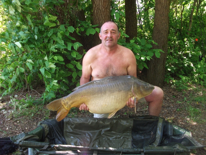 Robert Earey 47lb