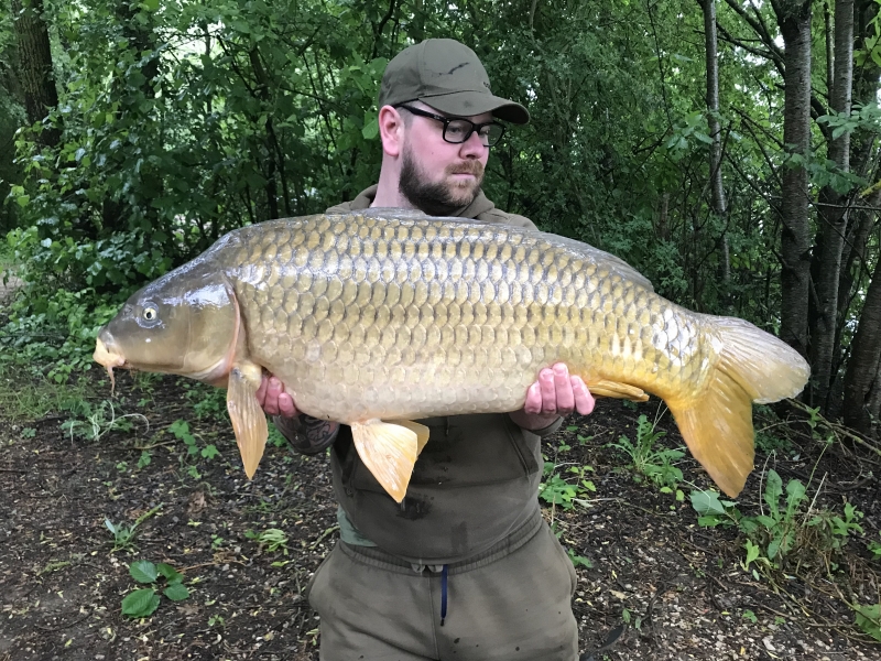 Rob Halsey 32lb common