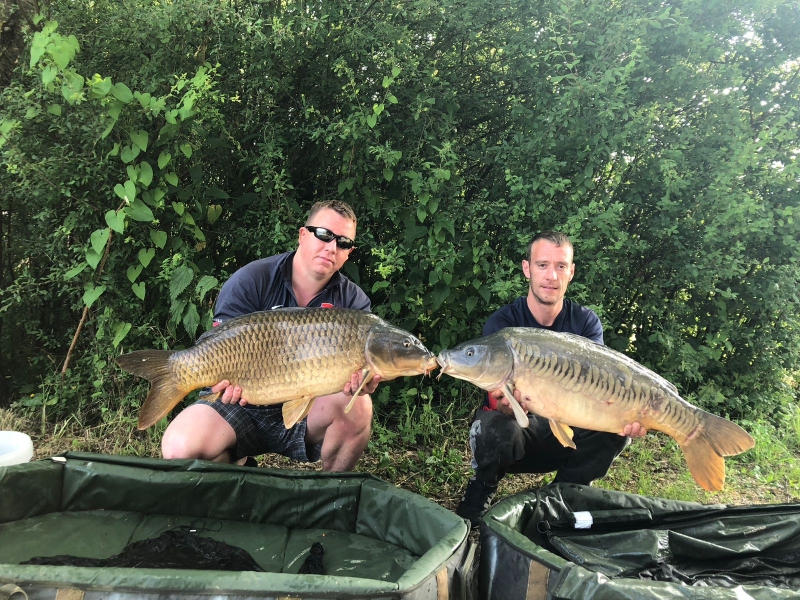 Alan Kinge 34lb and Mark Ellis 32lb