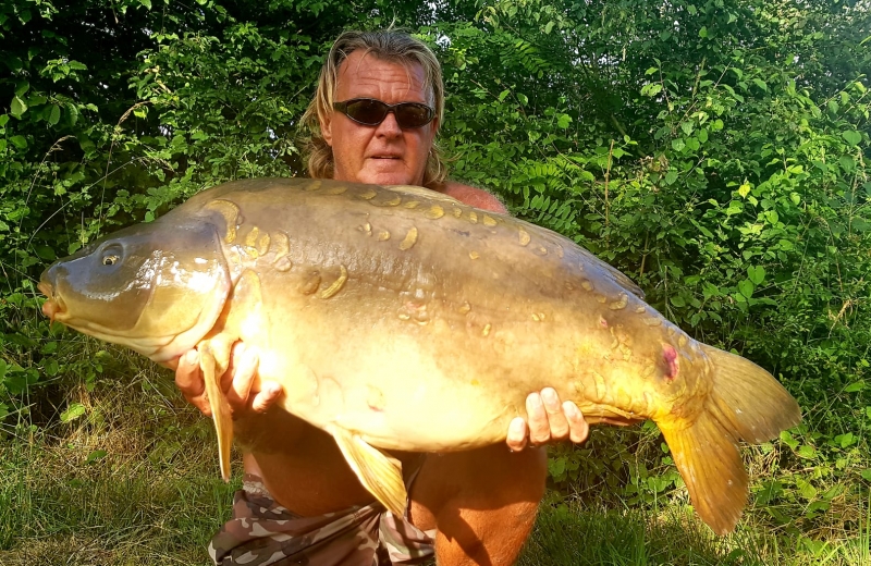 steve eldridge 42lb mirror