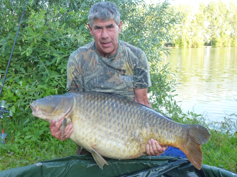 Richard Griffiths 60lb1oz