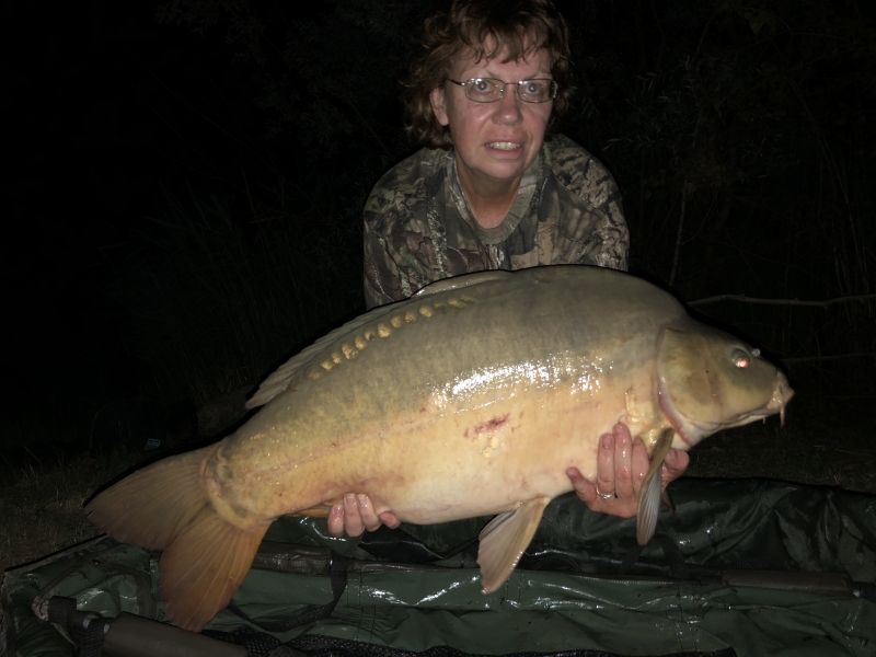 Anne Marie Smith 31lb mirror