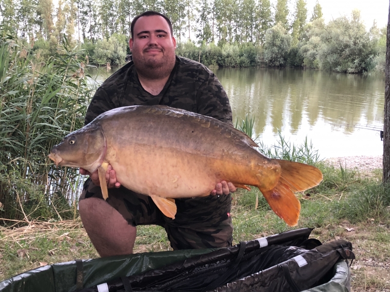 Lewis Smith 45lb mirror