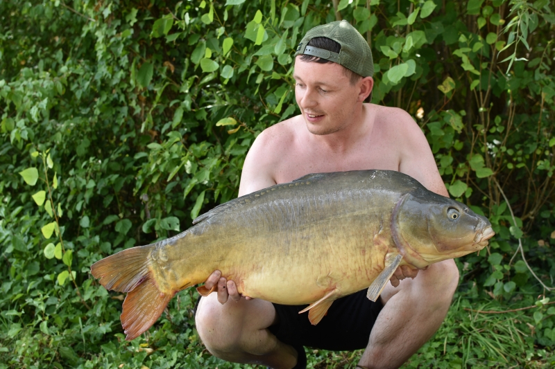 Billy Wilson 30lb 7oz