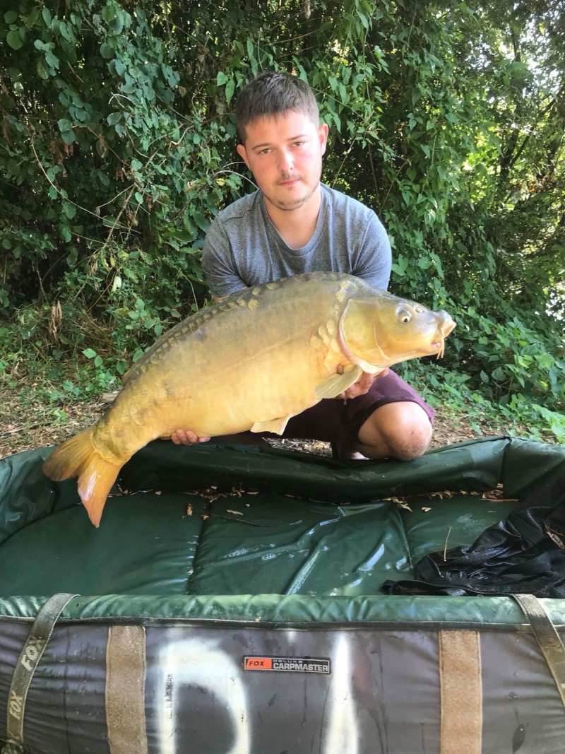 Nicky Hart 33lb