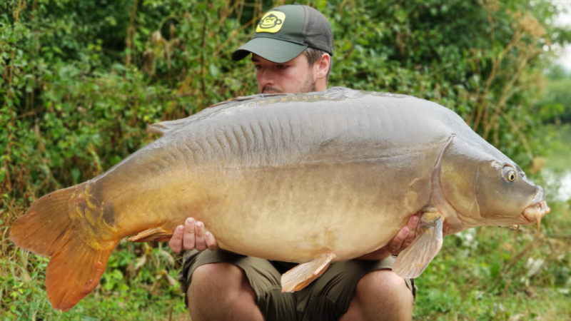 Ryan Taylor 48lb mirror